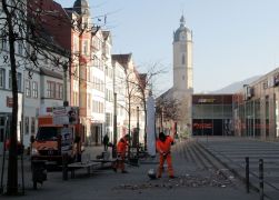 Aufraeumen Nach Silvester In Jena 004